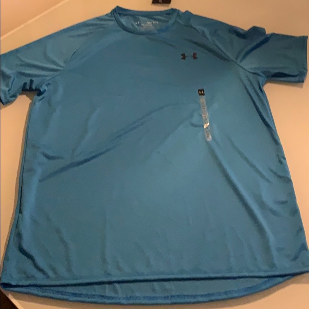 Under Armour tech tee - size M